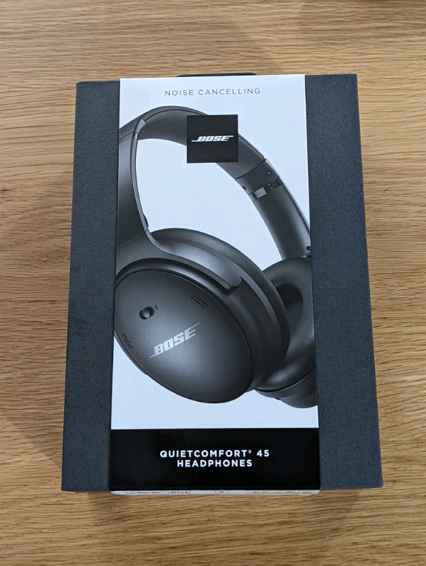 Bose Quietcomfort QC45 noise cancelling 